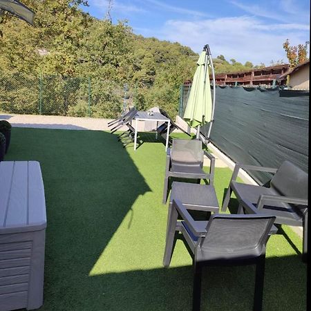 Apartmán F1 Avec Un Espace Jardin Gattières Exteriér fotografie