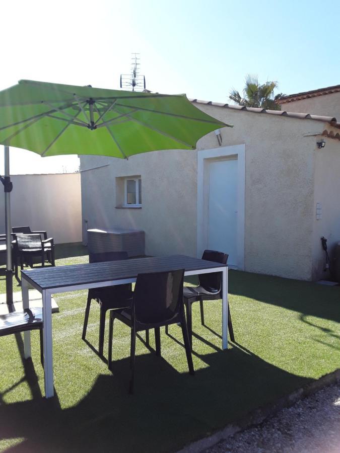Apartmán F1 Avec Un Espace Jardin Gattières Exteriér fotografie